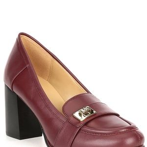 NWOB Michael Kors Loafers Size 6.5